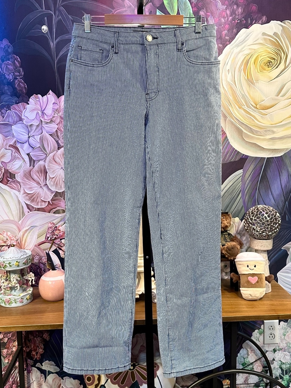 KUT from the Kloth 8 Jeans Fay Fab AB High Rise Straight Leg Pinstripe Stretch